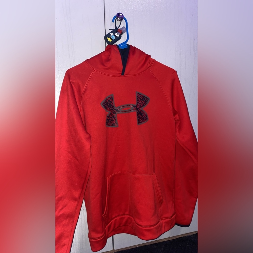 red under armor hoodie
